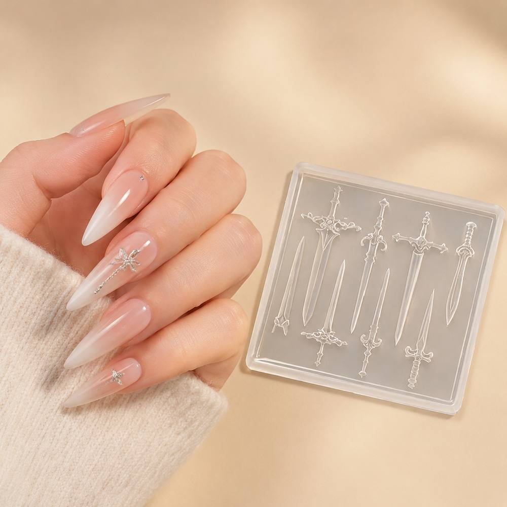 Nail Art Gothic - แม่พิมพ์เล็บรูปดาบขนาดเล็ก 1 ชิ้น แม่พิมพ์ซิลิโคนลายดาบยุคกลาง แม่พิมพ์ลายใบมีดโกธิควินเทจ อุปกรณ์ทำเล็บ