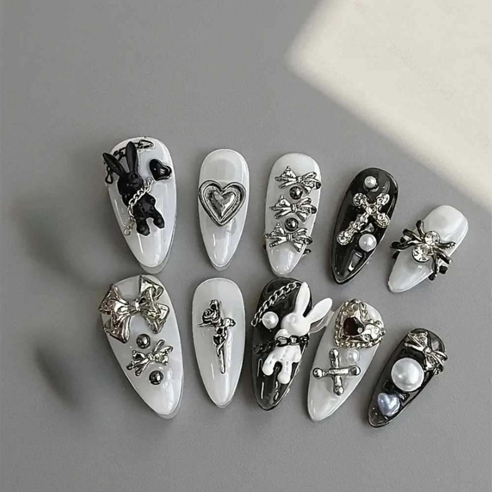 10 ชิ้น ชุดตกแต่งเล็บสีดำและสี - Nail Art Gothic บทวิจารณ์และราคา