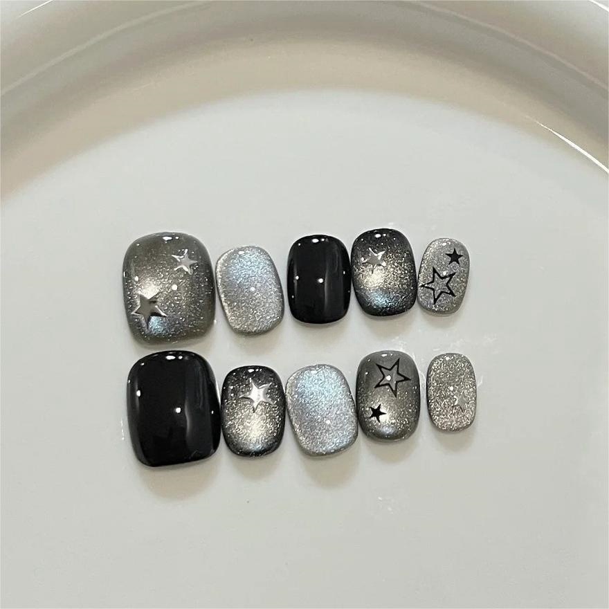 10pcs สีดําน่ารักแมวทําด้วยมือ - Nail Art Glitter บทวิจารณ์และราคา