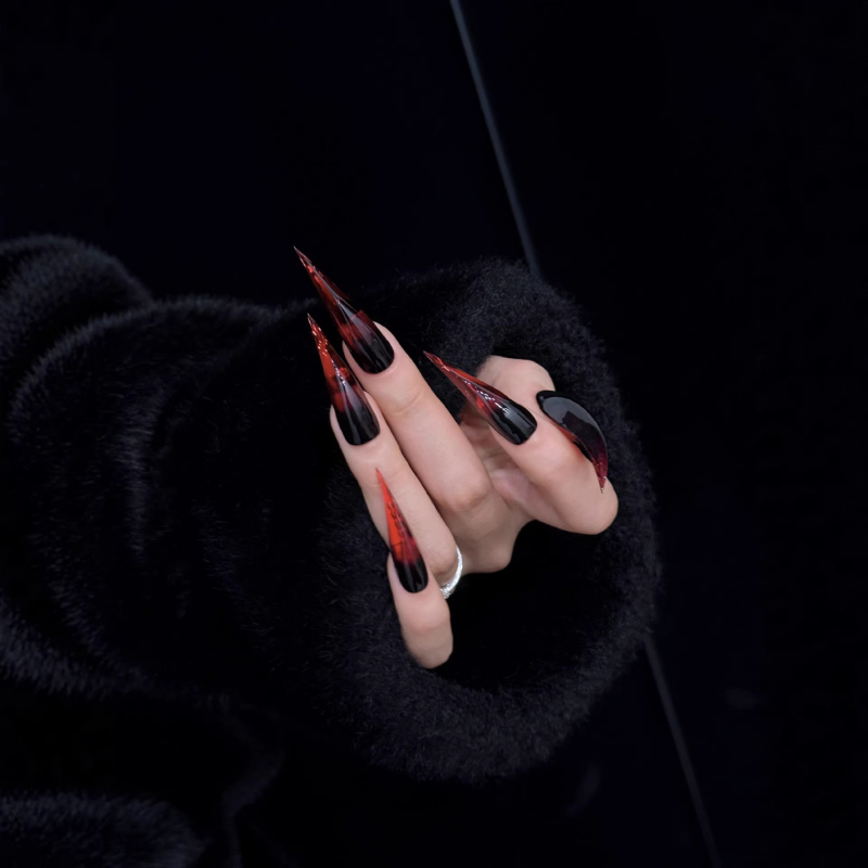 เล็บปลอมลายกรงเล็บมังกรและกรงเ - Nail Art Gothic บทวิจารณ์และราคา