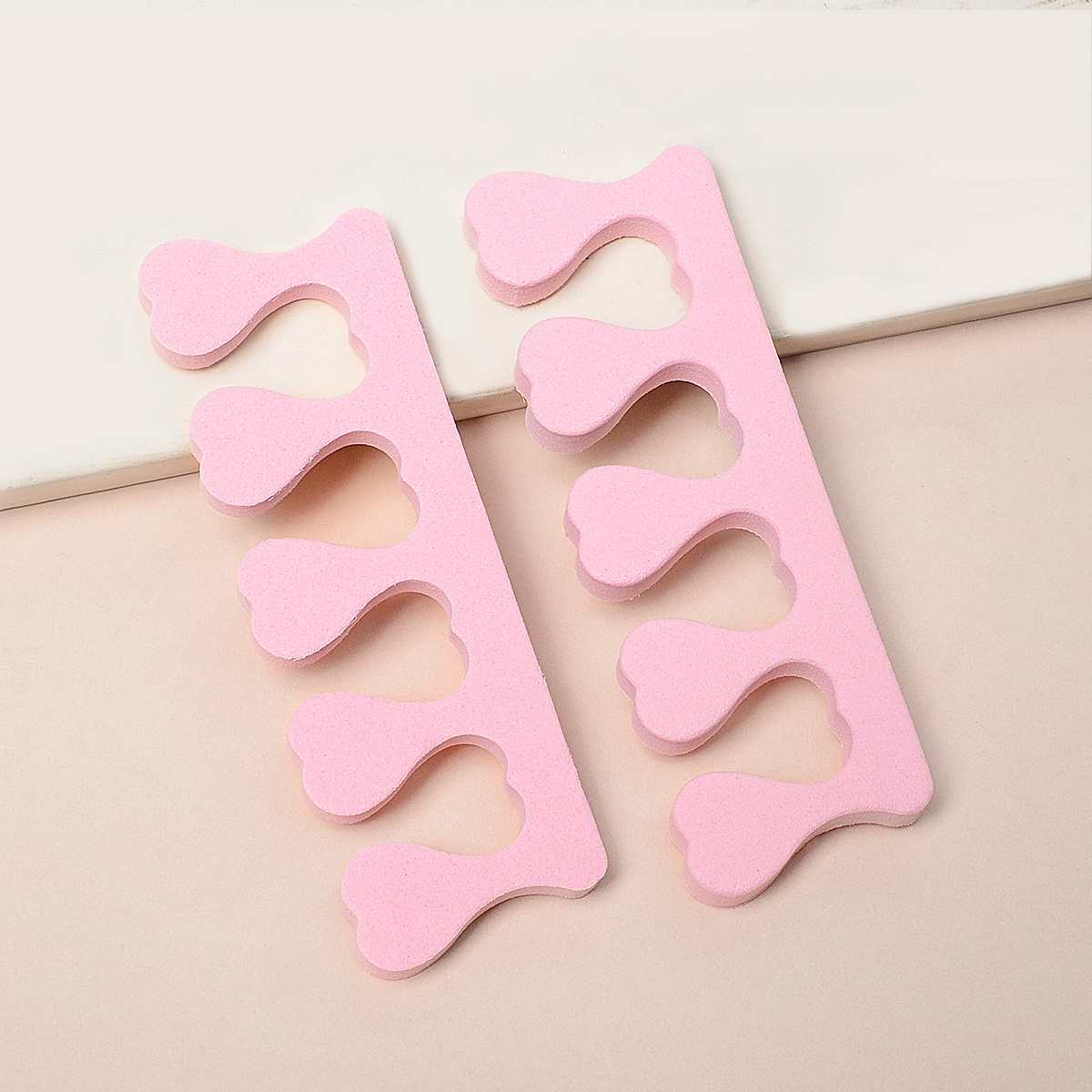 แผ่นรองนิ้วเท้าสีชมพู 10 คู่   - Nail Art Pink Soft บทวิจารณ์และราคา